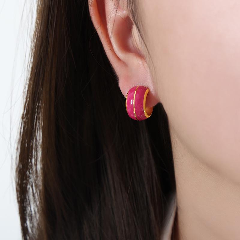 French Dopamine Macaron Enamel Earrings: Titanium Steel Vintage Ear Accessories
