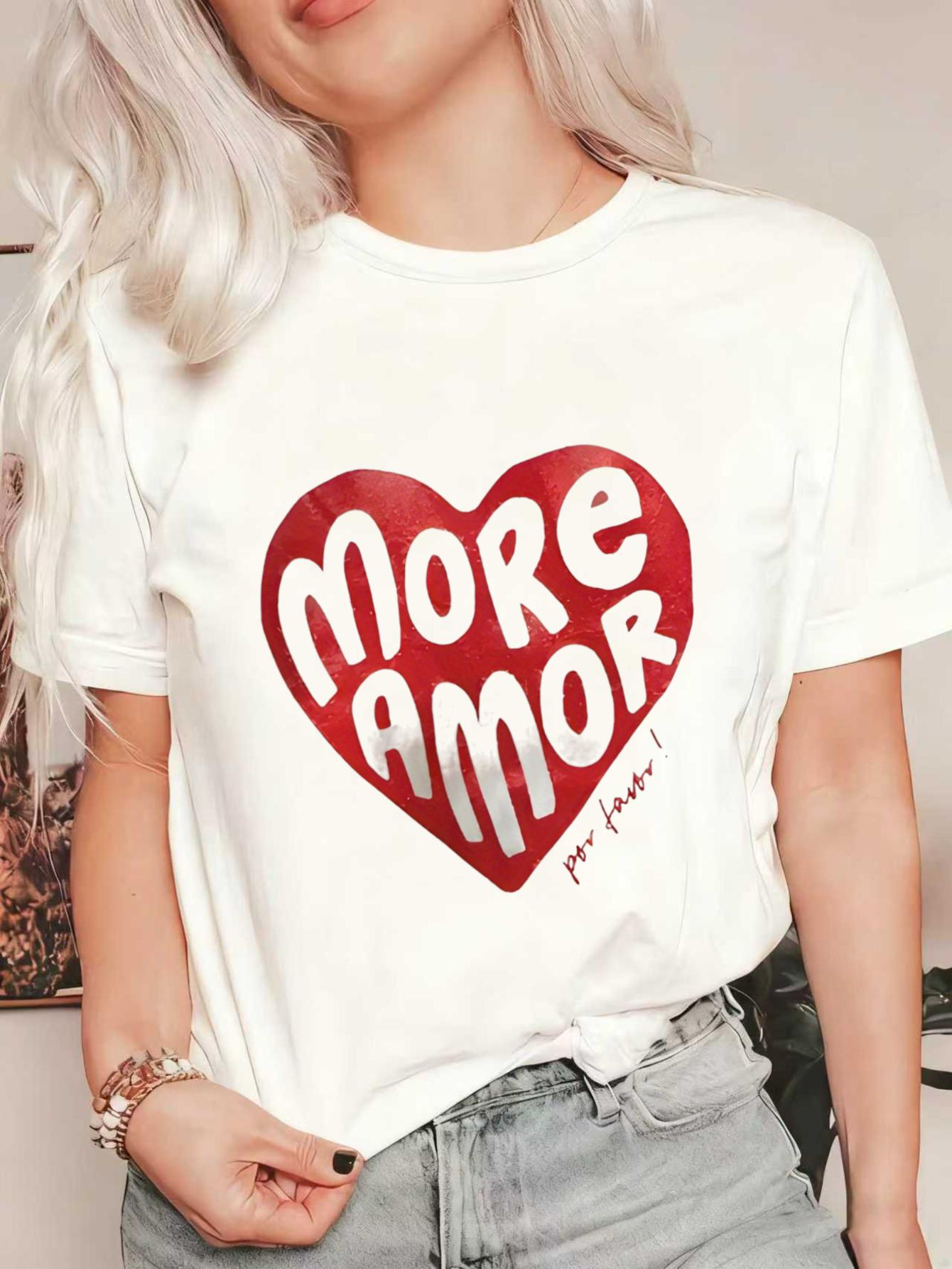 

Женская футболка оверсайз с короткими рукавами, принтом красного сердца и надписью «MORE AMOR» XXXXL белый