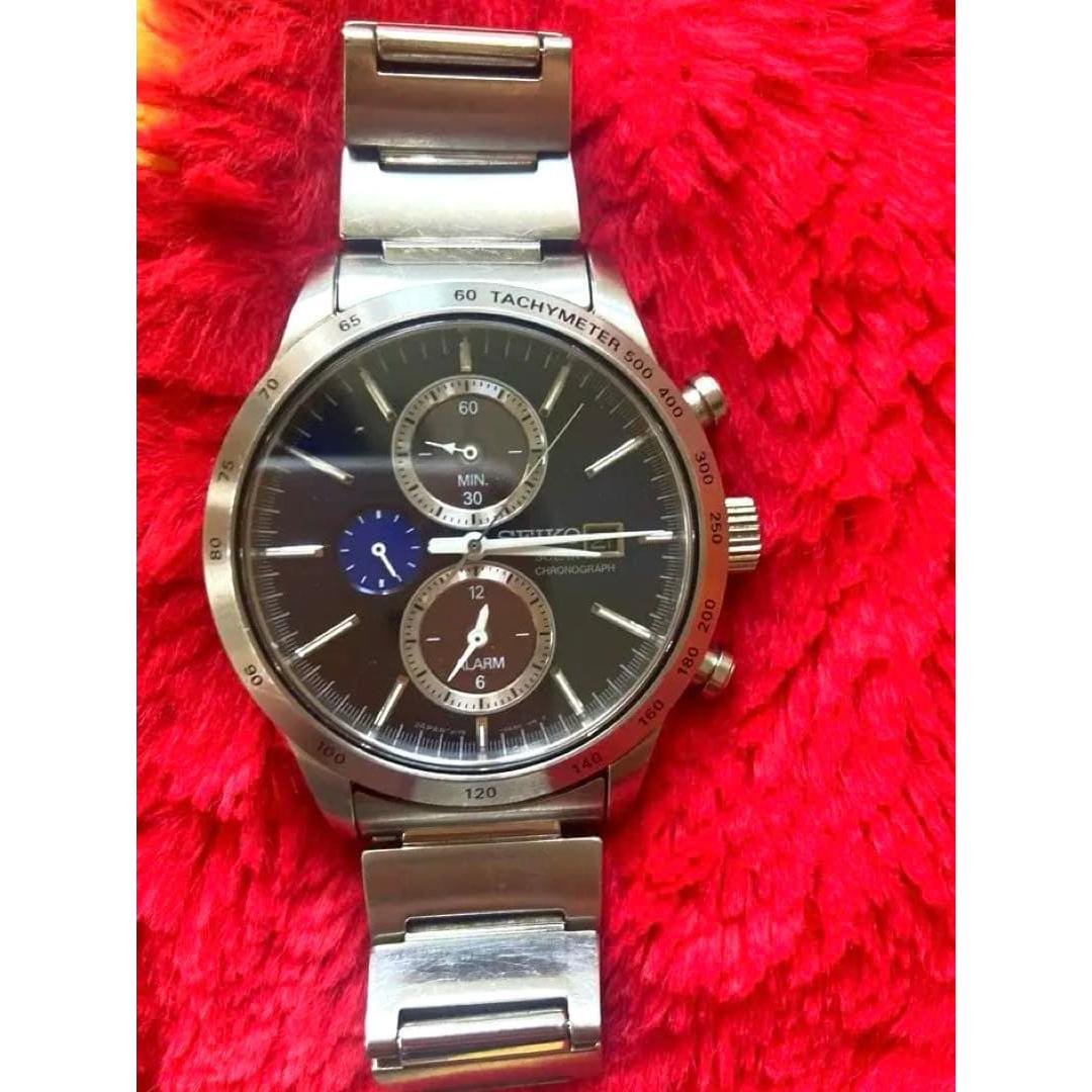 Rare solar chronograph SEIKO/V172-0AP0