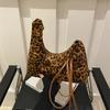 Retro Leopard Print Tote Bag for Women Autumn and Winter New Large Capacity Messenger Shoulder Bag