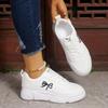Chaussures pour femmes 2024 à lacets Chaussures vulcanisées pour femmes Grande taille Baskets pour femmes Broderie nœud papillon Bout rond Chaussures décontractées pour femmes