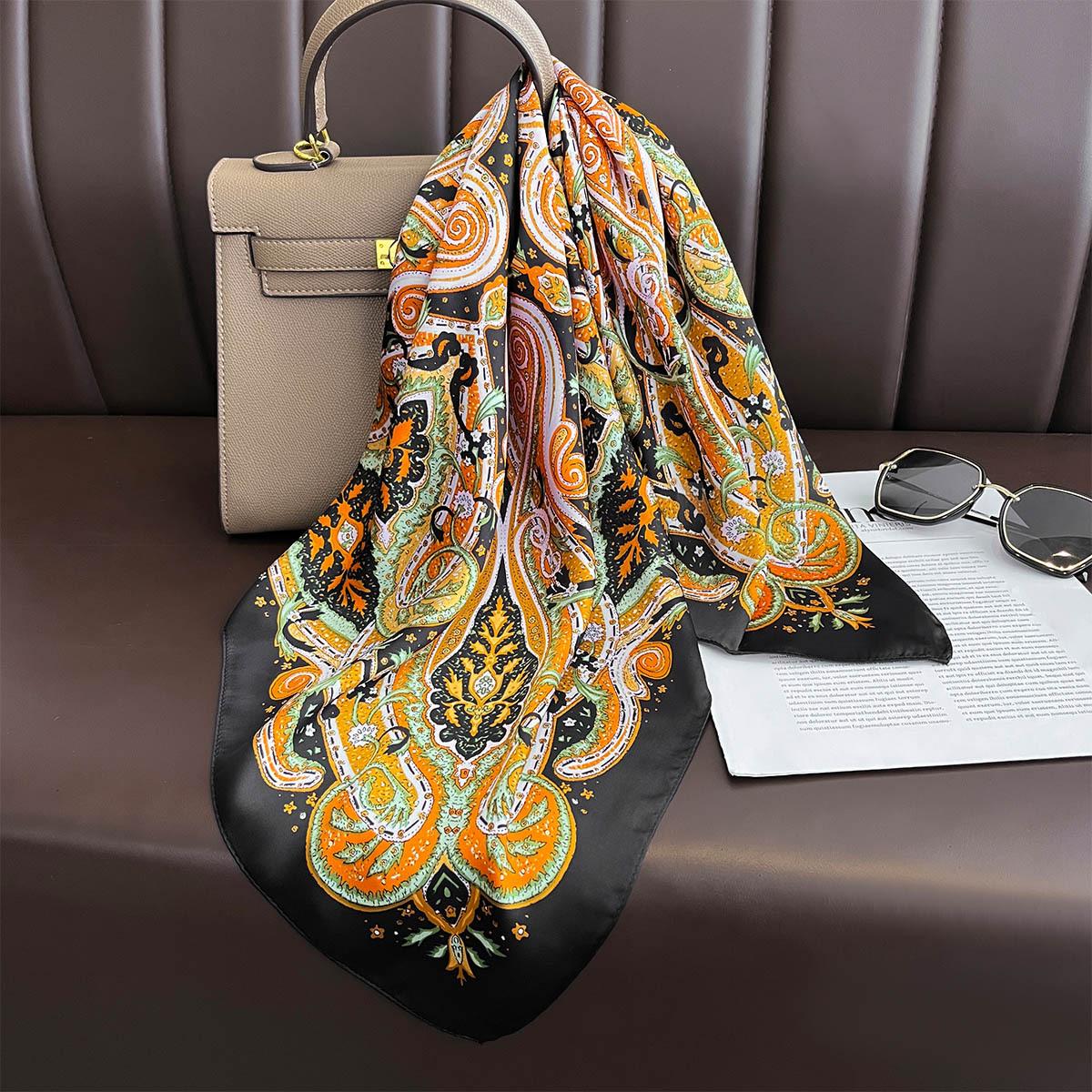 

Retro Paisley Print 70cm Square Silk Scarf for Women Neck Scarf Decorate Hijab Kerchief Summer Shawls Female Foulard Headscarf 70x70cm