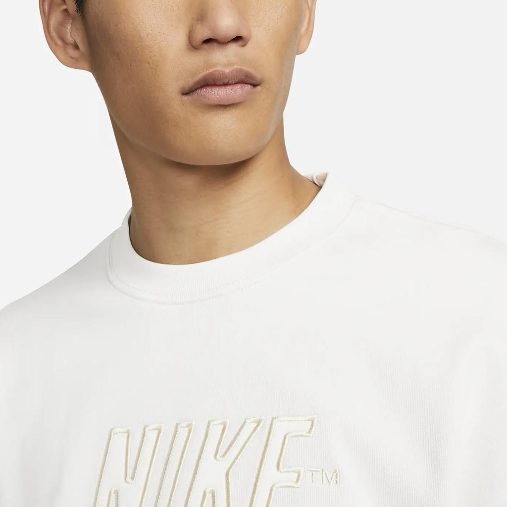 Nike Logo Letter Round Neck Pullover Long Sleeve Sweatshirt Men sweatshirt White DO8892-030