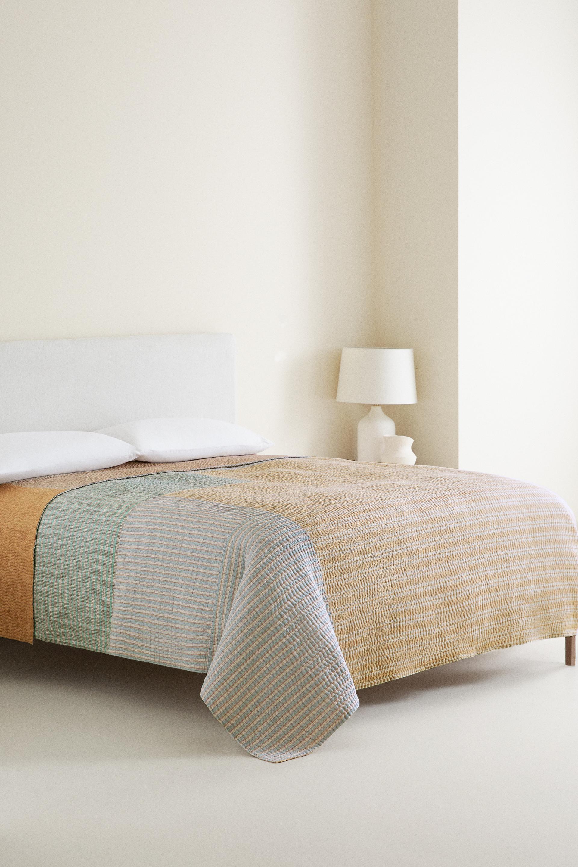 

ВЫШИВАННОЕ ОДЕЖДА