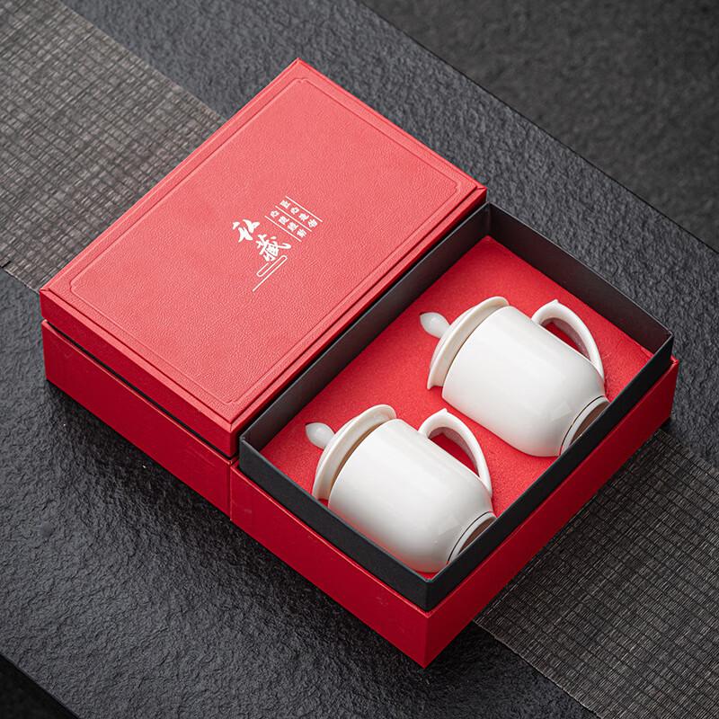 

Chaxun Gilded Ceramic Personal Tea Set