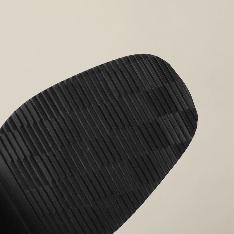 Fashion Women's New Spring and Autumn Round Head Strap Buckle Middle Heel Large Retro Color blocked Oxford Single Shoe