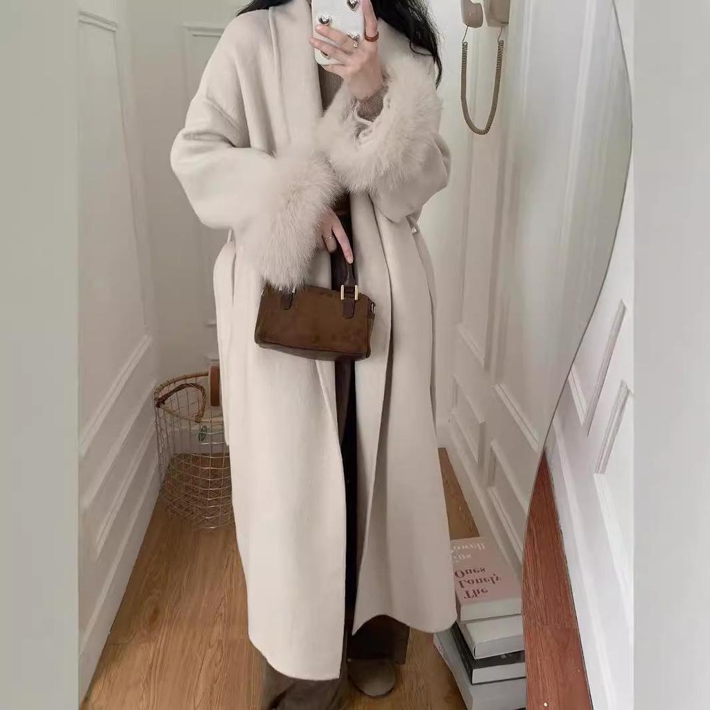 2024 Women's High-End Double-Faced Cashmere and Wool Coat with Fox Fur Sleeves