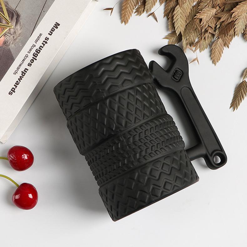 Creative Large Capacity Novelty Ceramic Tire Mug