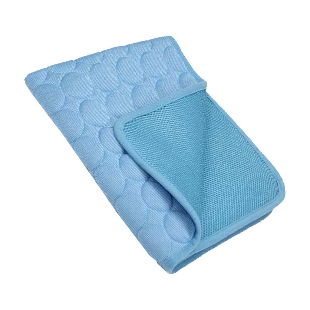 Pet Cooling Mat Heat Dissipation Breathable Comfortable Fashionable Pet Ice Pad for Summer XS (