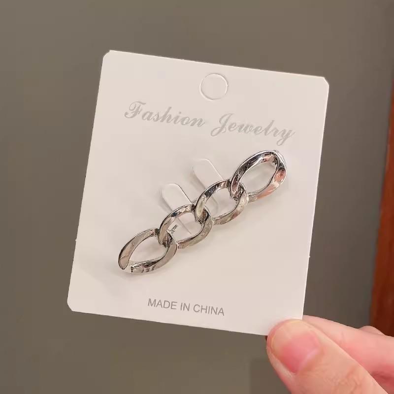 Simple Fashion Chain Pin Brooch for Women Waist Tighting Clip Safety Pin Brooch Sweater Cardigan Buckle Brooches Jewelry Gift
