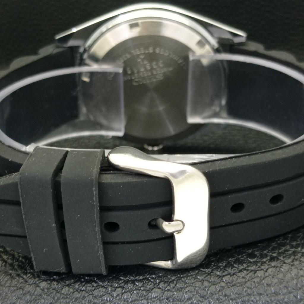 REFURBISHED AUTOMATIC SEIKO 5 MENS WATCH JAPAN MADE BLACK DIAL CUSTOM A440089-2 QV90-a440089