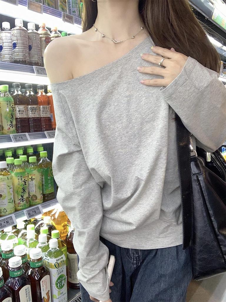 Women's Gray Off-Shoulder Cotton Long-Sleeve T-Shirt: Stylish, Loose-Fit Spring/Autumn Top