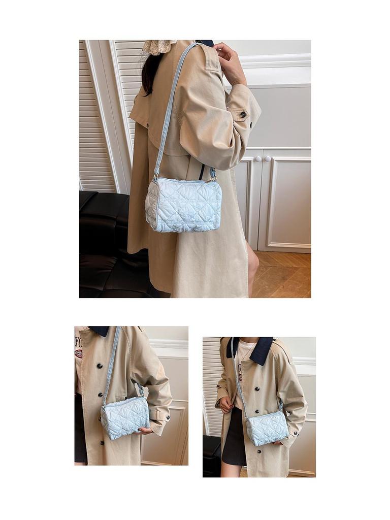 Korean Style Cloud Bubble Crossbody Bag: Niche Pleated Commute Shoulder Bag for Women