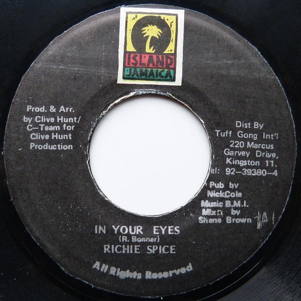 

7-дюймовая пластинка RICHIE SPICE - In Your Eyes NONE Island Jamaica Ямайка Регги, Ска и Даб Б/У