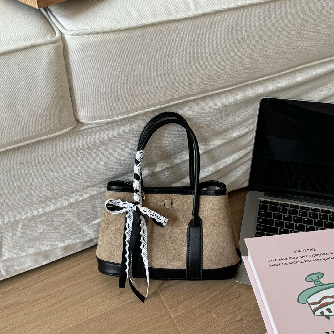 

Универсальная маленькая сумка с текстурой леопардового принта женская 2025 новая сумка-мессенджер повседневная женская портативная сумка-ведро на плечо женская сумка no specification