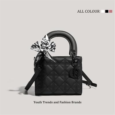 Frosted Embroidery Line Princess Diana Bag New Style Fashion Versatile Handbag Fashion Shoulder Messenger Bag For Women