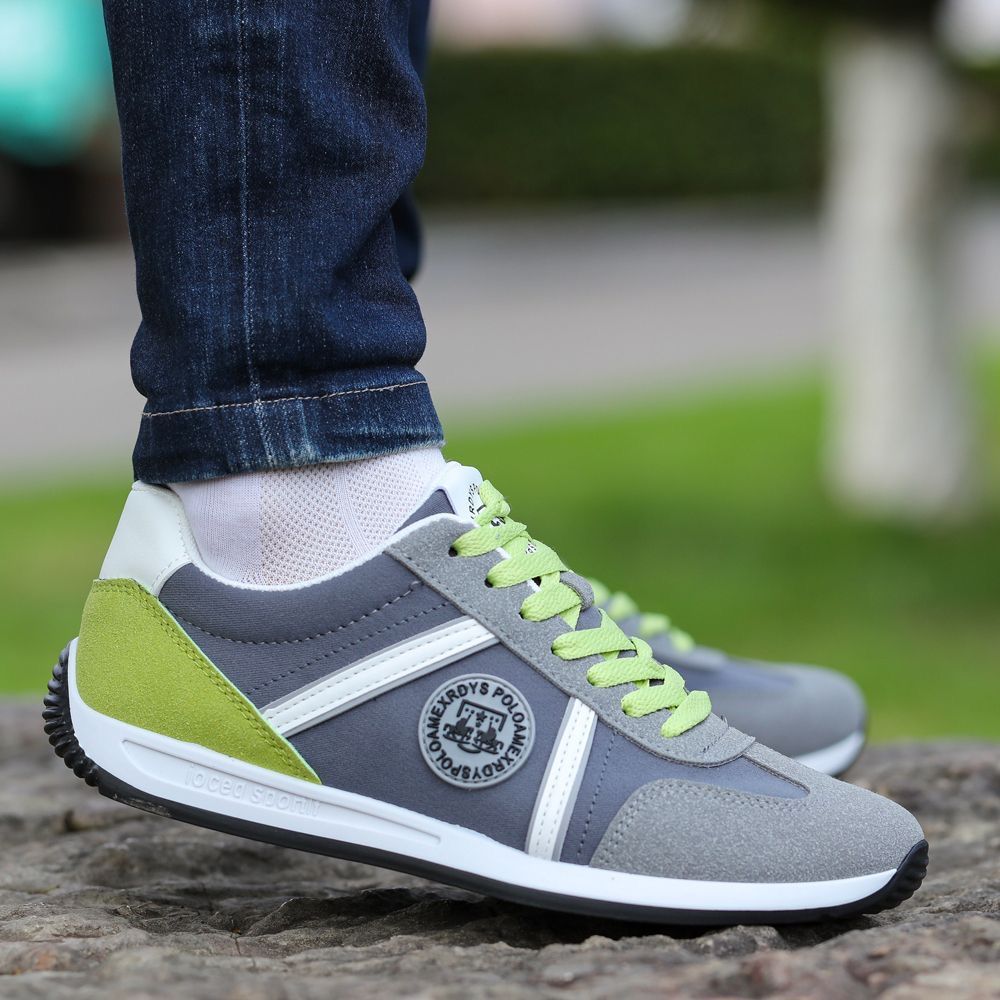 Herrenschuhe Frühling und Sommer neue atmungsaktive Freizeitschuhe ein Pedal Forrest Gump Schuhe trendige Herren Sport-Board-Schuhe Papa-Schuhe