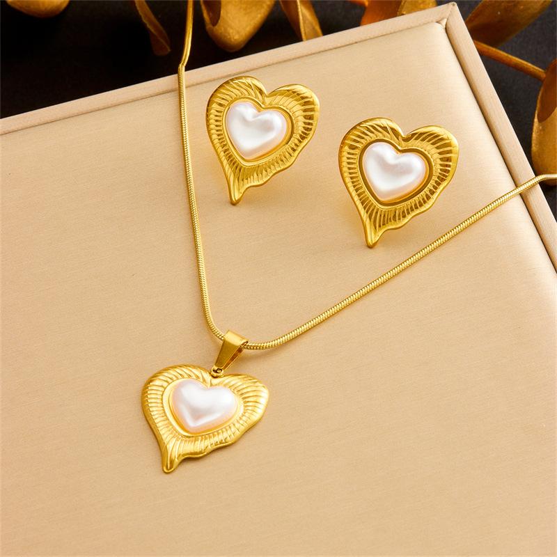 Gold Mother of Pearl Heart Jewelry Set Necklace Earrings for Women