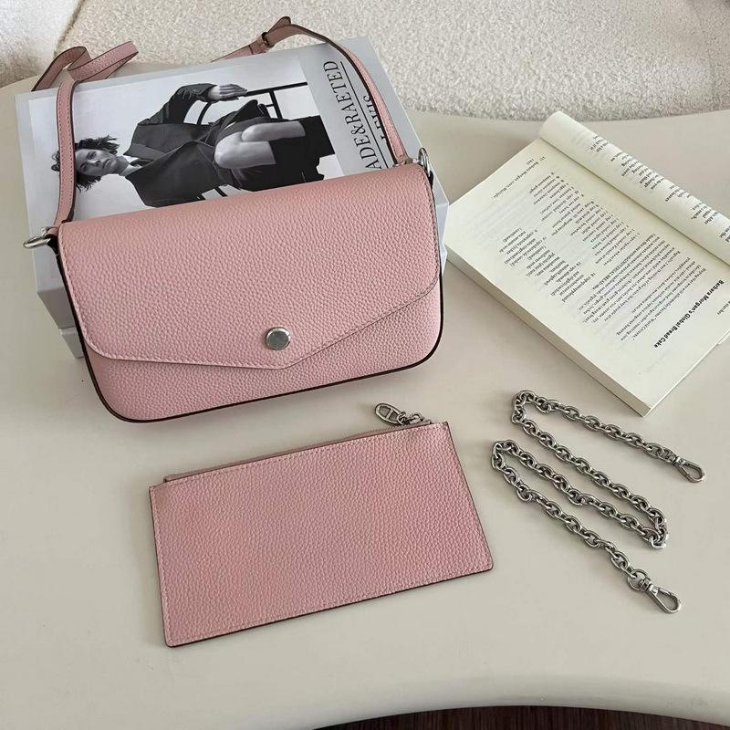 26 New leather women's bags, first layer cowhide lychee pattern envelope, mini small bag chain, single shoulder oblique span bag cross-border.