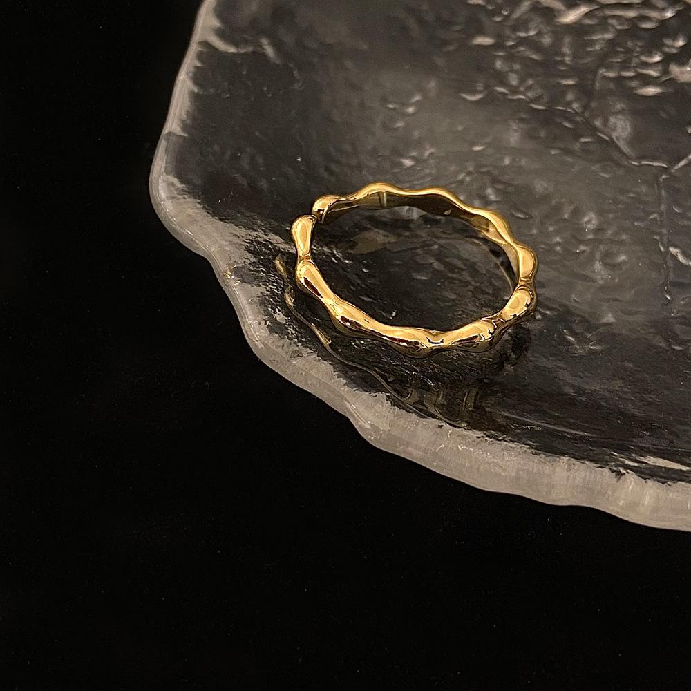 

Gold Zircon Open Ring - Shiny, Minimalist, High-End, Trendy Non-Mainstream Design