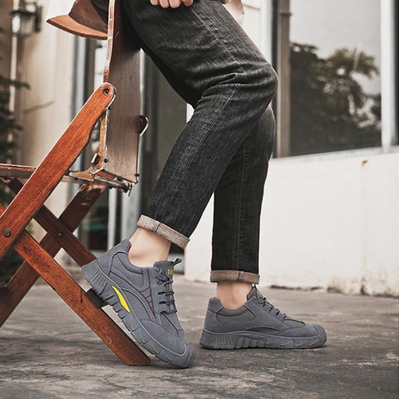 Summer Men Vintage Labor Protection Shoes Outdoor Lightweight Breathable Low-top Sneakers Loafers Wear-resistant Men Works Shoes