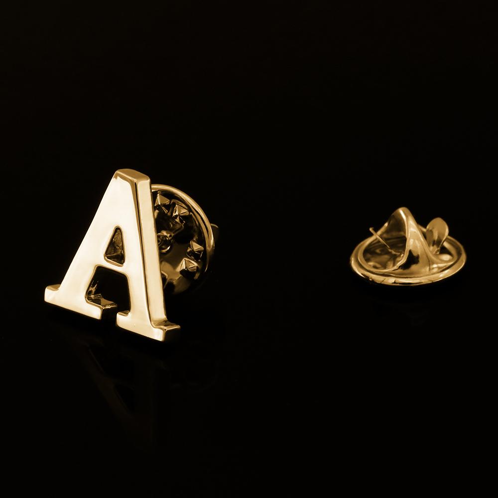 Quality Brass Initial A To Z 26 Letters Pin Golden Color Fashion English Symbol Design Men'S Suit Collar Lapel Brooch Pin
