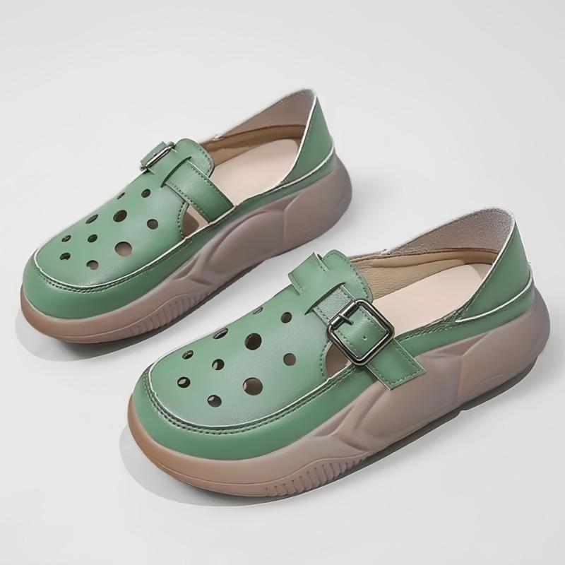 New Retro Baotou Flip-flops Anti-slip Breathable and Perforated Shoes