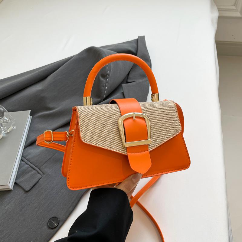 

Small square bag 2025 new fashion versatile shoulder messenger bag high sense solid color retro women s bag оранжевый