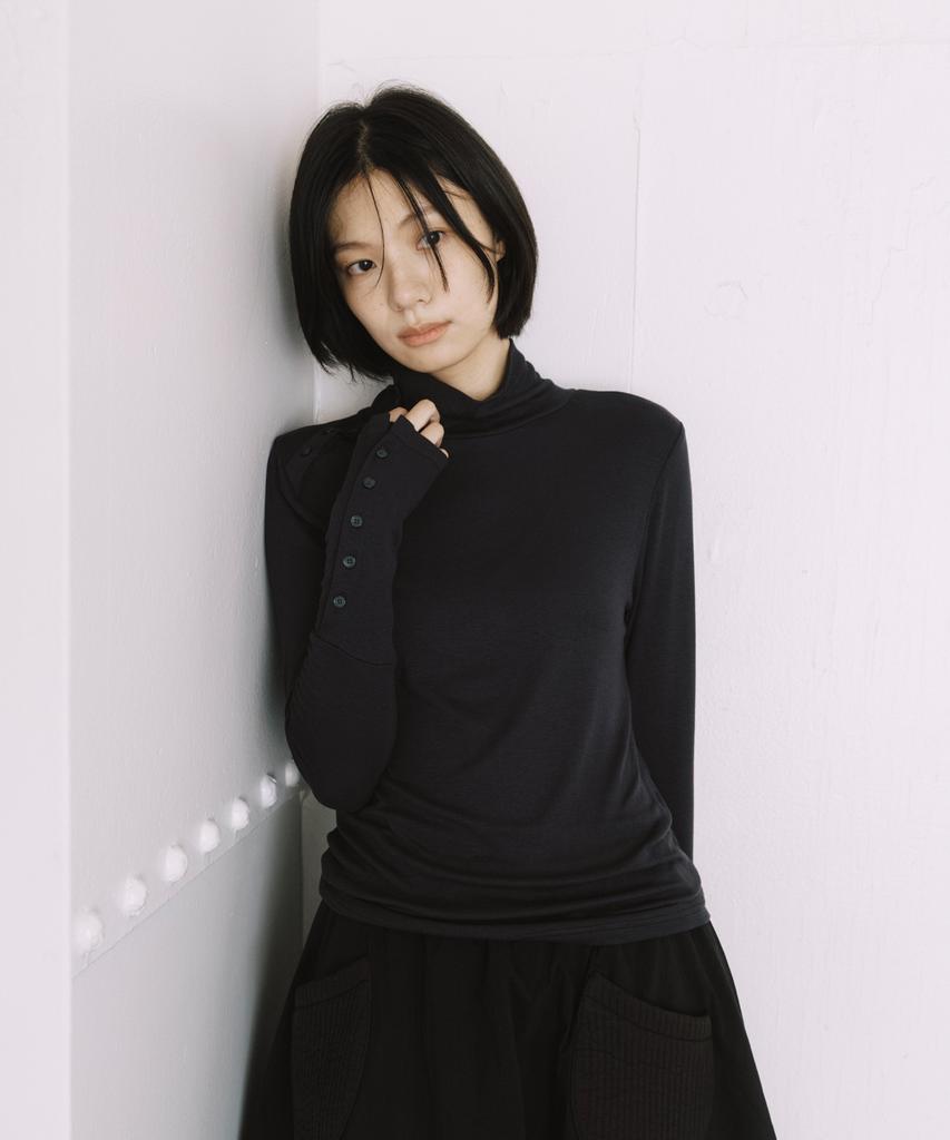 Ohesio Two-Way Button Turtleneck T-Shirt, Charcoal