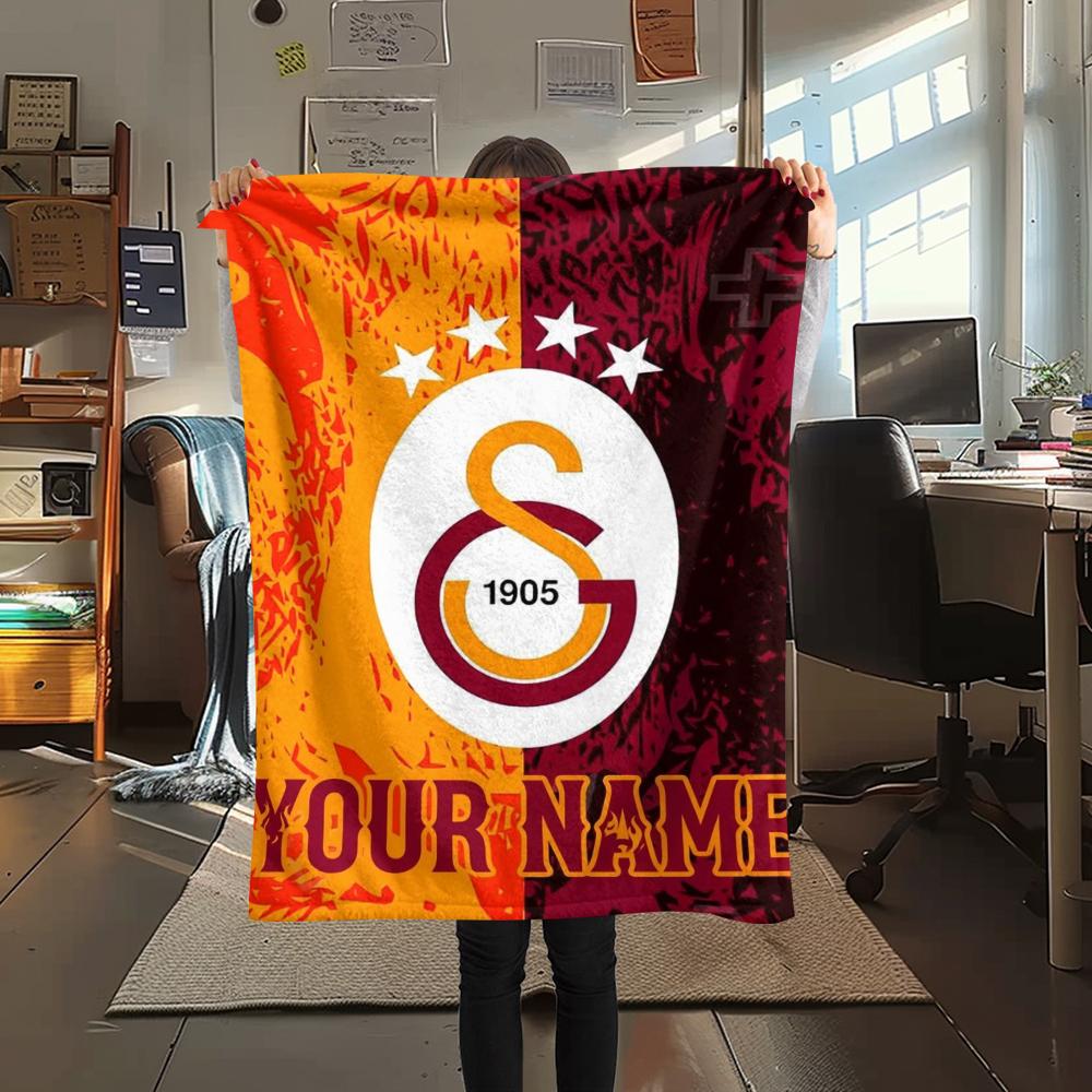 1PC Custom Name Galatasaray Patterned Flannel Blanket Suitable For All Seasons for Home Decor Warmth and Comfort Gifts Holiday Present