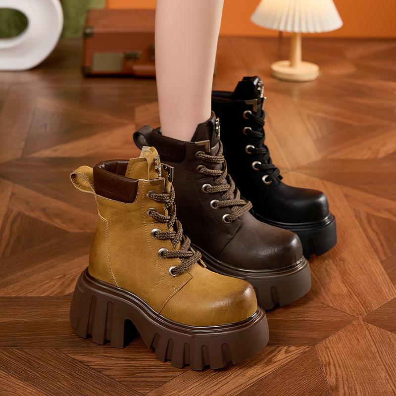 Plateausohlen-Martens Damen 2025 Herbst und Winter neue Stiefel kleiner interner Höhenzuwachs Stiefeletten vielseitig dicker Absatz große gelbe Stiefel