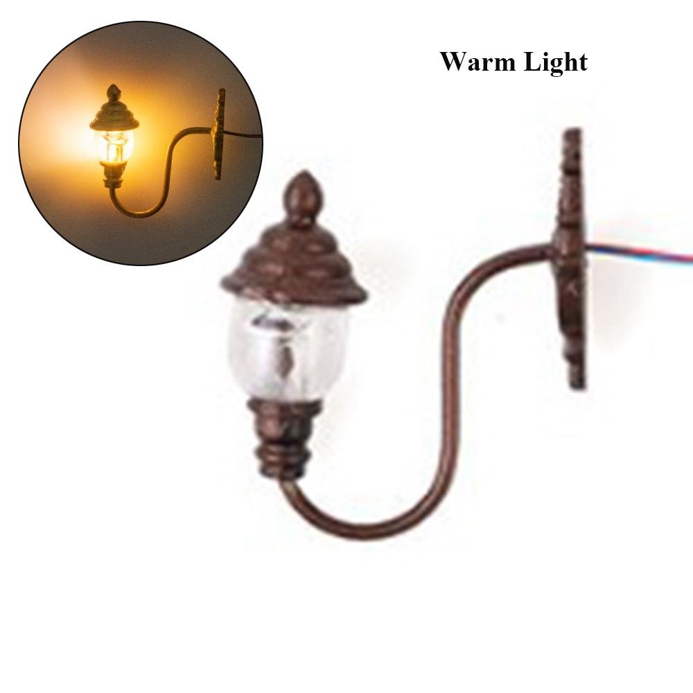 ABS Metal Material Dollhouse Wall Lamp 1.7*1.8cm/2.2*2.7cm Garden Yard Led Light