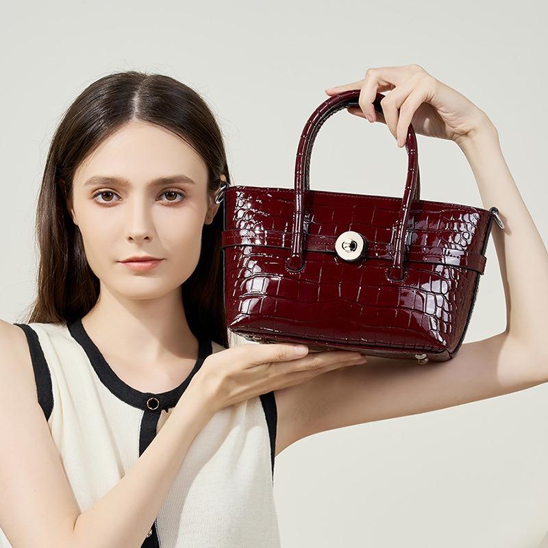 

24 ранняя осень новая мода кожаный высококлассный портативный женский мешок для поездок однотонный темперамент одно плечо кроссбоди тоут большая сумка чёрный