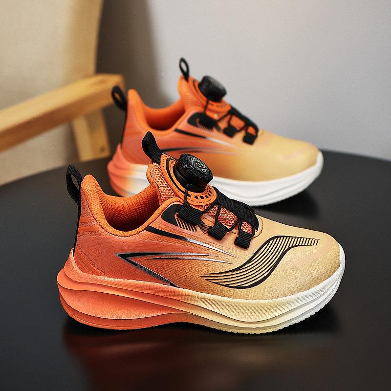Boys' shoes 2025 summer new children's sports shoes medium and older children's rotating buckle girls' mesh step training shoes list