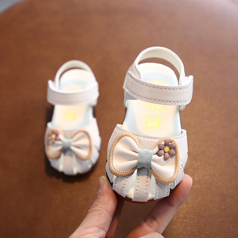 

bebé New baby walking shoes newborn baby sandals soft soled girls shoes anti slip baby shoe fashion girl princess shoes 21