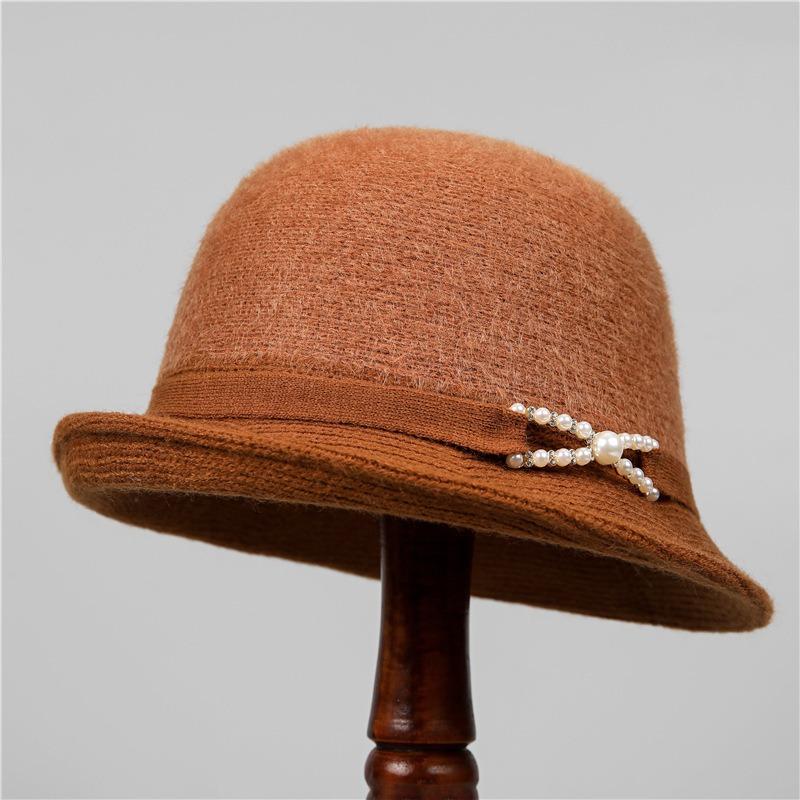 

Женская рыбацкая шляпа с жемчужным деформированным краем, универсальная для осени и зимы, подчеркивающая маленькое лицо и защищающая от холода шляпа-панама для среднего возраста M（56-58cm）