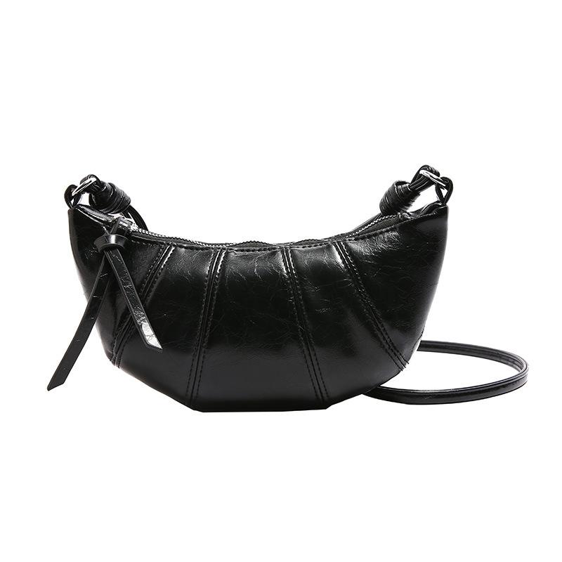 

Высокая нишевая сумка женская летняя 2024 новая модная сумка через плечо круассан женская популярная сумка для пельменей чёрный