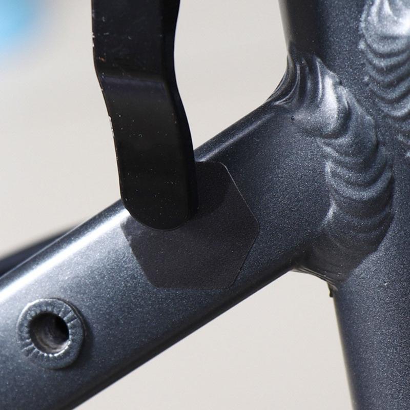 Mocne Odblaskowe Naklejki Uniwersalnie Odblaskowa Naklejka na Piastę Koła Samochodu