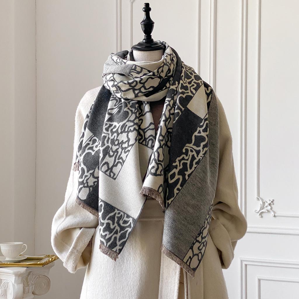 Luxury Women'S Double-Sided Print Scarf Soft Cozy Pashmina Shawl Winter Outdoor Cold-Resistant Windproof Blanket