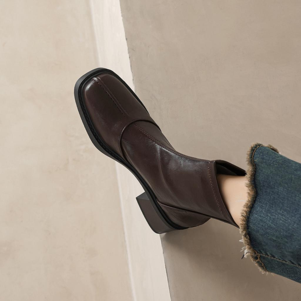 High heeled short boots for women in autumn and winter 2026  thick heel short tube square toe short boots with plush slim boots