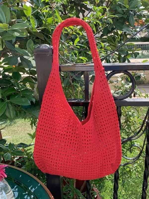 Korean fashion niche woven bag simple hollow woven tote bag women s vacation style lazy casual shoulder bag красный