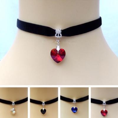 Coliere tip choker, reglabile, elegante, din piele artificială, stil gotic vintage, din catifea, pentru femei