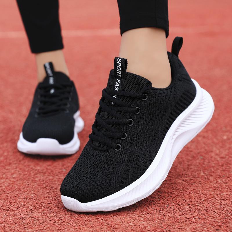 Breathable Ultra-Light Women's Running Shoes: Spring/Autumn Mesh, Soft-Soled, Lightweight, Casual Sneakers (2024)