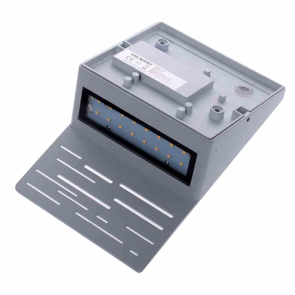 Line 10W Led White Facade Luminaire