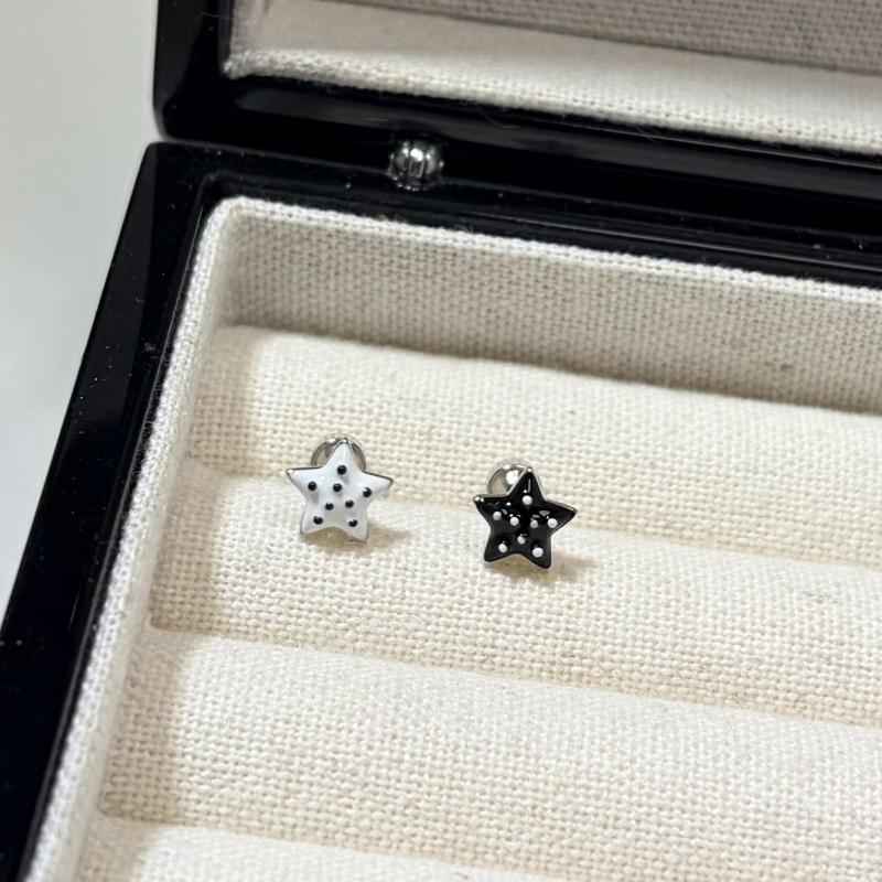1 Paar Süße Polka Dot Stern Ohrstecker Hypoallergen Schraubverschlüsse Für Tägliches Tragen Lässige Ausflüge Schmuck