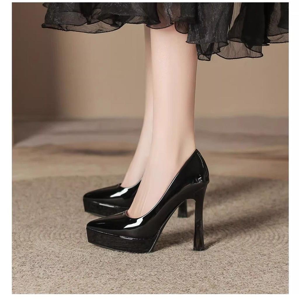 Walking Show, Spring and Autumn Thick Heels, Light Luxury Women's Versatile and Not Tired of Foot Etiquette, Red High Heels, Patent 