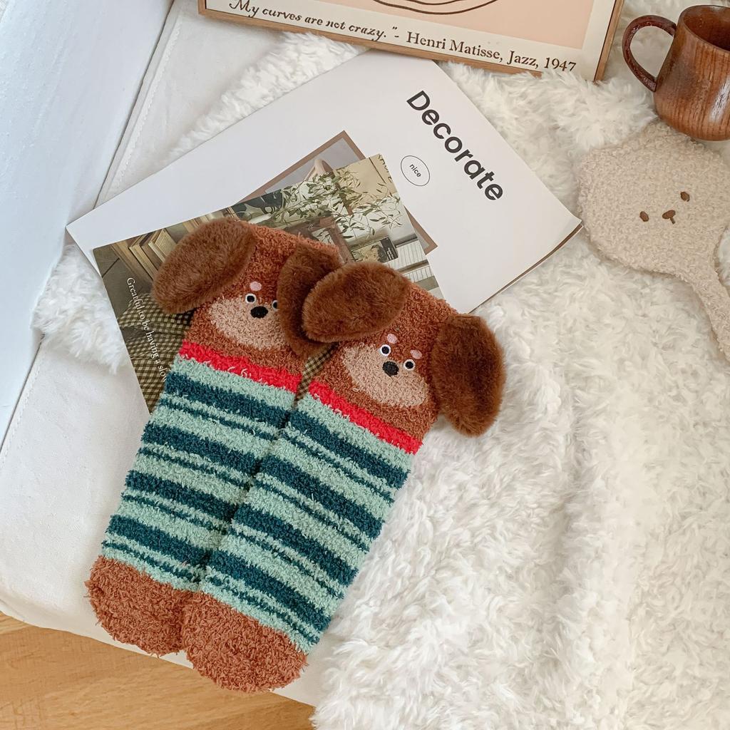 Winter Coral Velvet Dachshund Dog Socks Medium Socks Cartoon Three-Dimensional Fleece Floor Socks Sleeping Socks