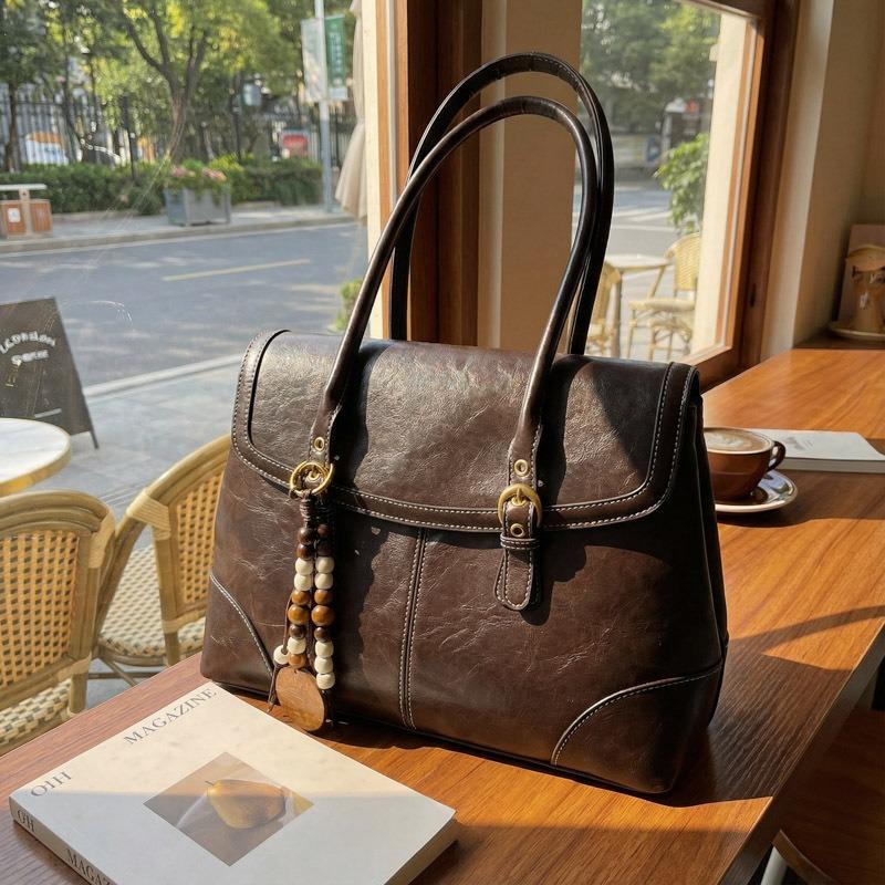 Korean Commuting Briefcase Retro Versatile Single Shoulder Underarm Bag for Women 2026 New Fashiable Hand-held Tote Bag
