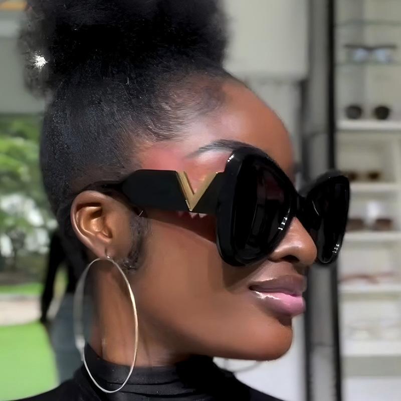  Fashion Big Frame Cat's Eye Butterfly Women Sunglasses Luxury Designer Men Sunglass Outdoor Travel Eyewear Female UV400