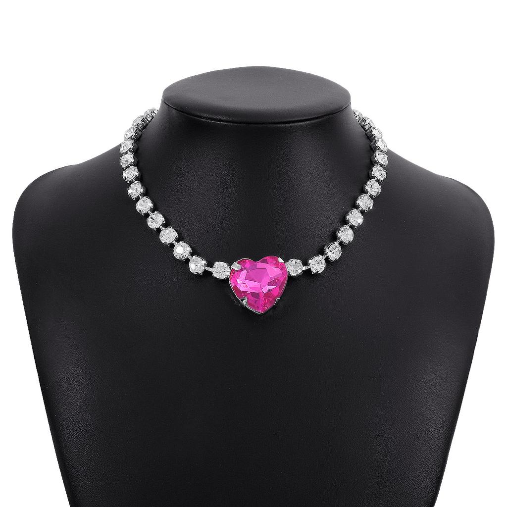 Fashion Bling Rhinestone Rose Heart Pendant Choker Necklace for Women Crystal Wedding Party Statement Jewelry